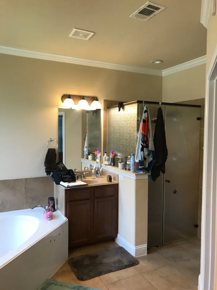 Melida's Bathroom Renovation by Romo Remodeling - Photo 4