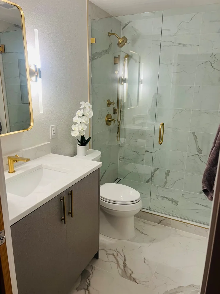Contemporary Quarters - Photo 7