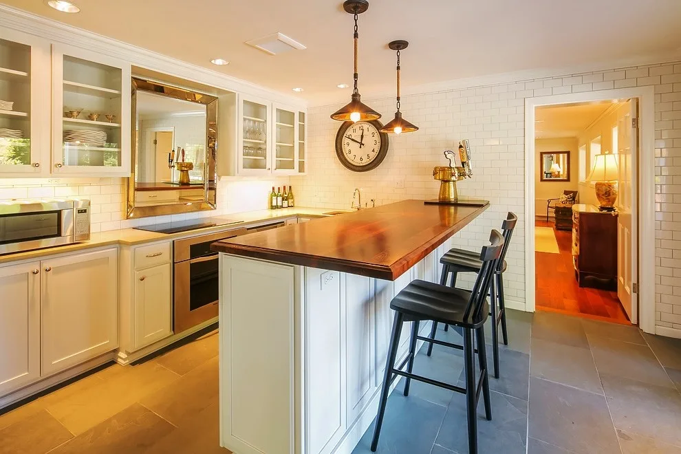 Mercer Island Bungalow by Paulsen Construction Services, LLC - Photo 5