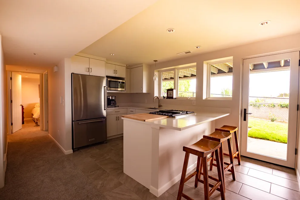 Mid-Century Avenues Revitalization by Living Home Construction - Photo 4