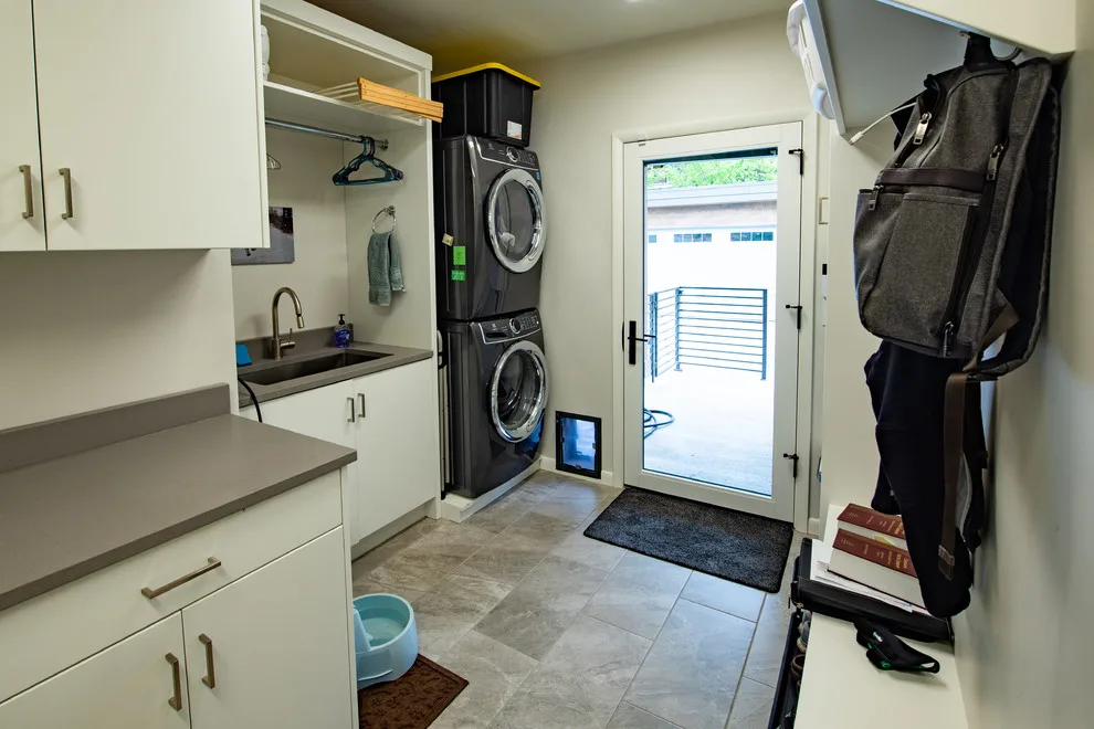 Mid-Century Avenues Revitalization by Living Home Construction - Photo 42
