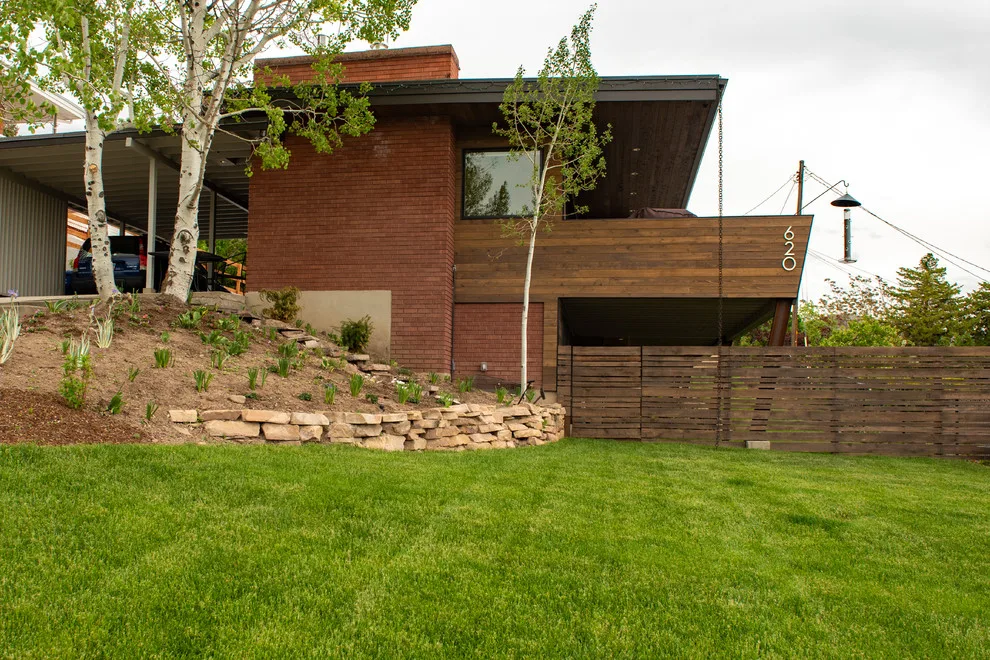 Mid-Century Avenues Revitalization by Living Home Construction - Photo 56