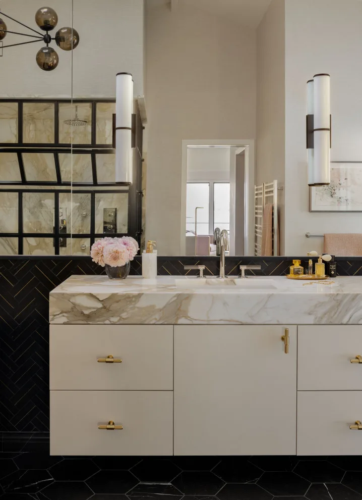 Mid-Century Elegance by Dyna Builders - Photo 13