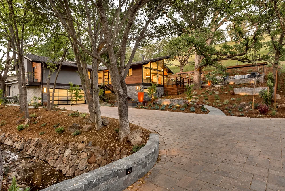 Modern Mid-Century Transformation - Los Gatos by Ammirato Construction, Inc. - Photo 19