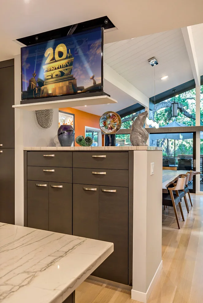 Modern Mid-Century Transformation - Los Gatos by Ammirato Construction, Inc. - Photo 29