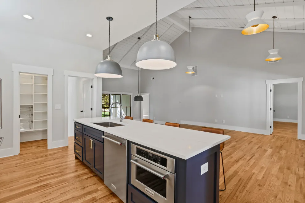 Kensington Road Mid-Century Modern by Level Craft Construction - Photo 36