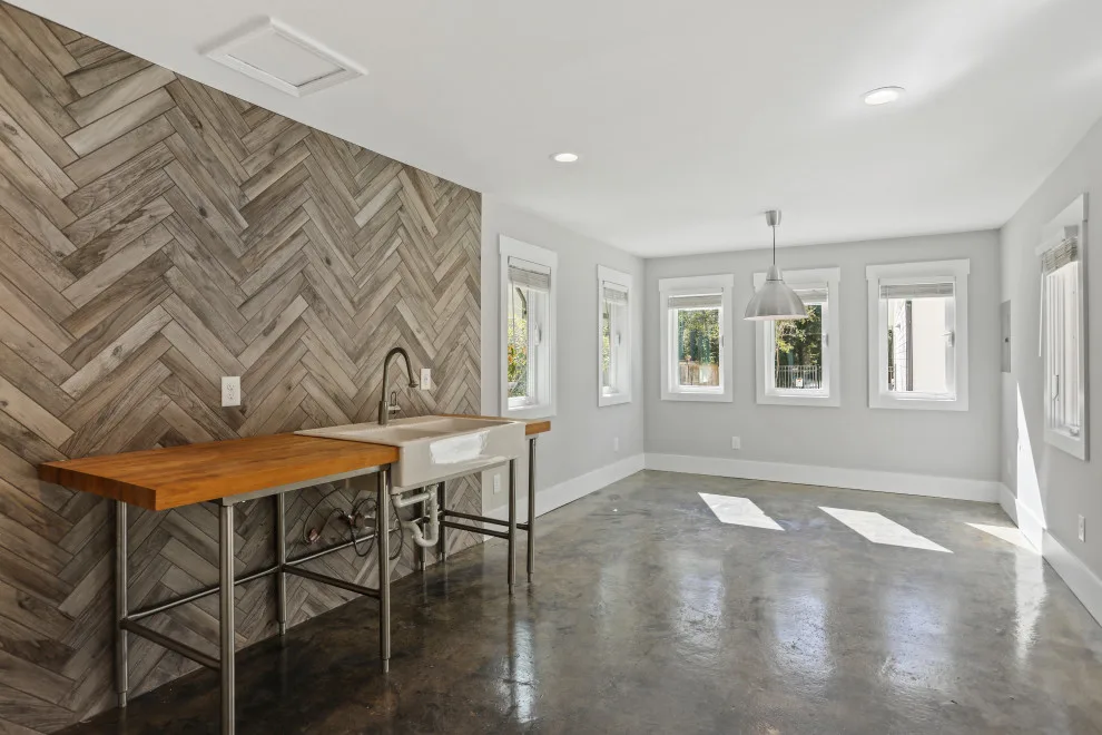 Kensington Road Mid-Century Modern by Level Craft Construction - Photo 2