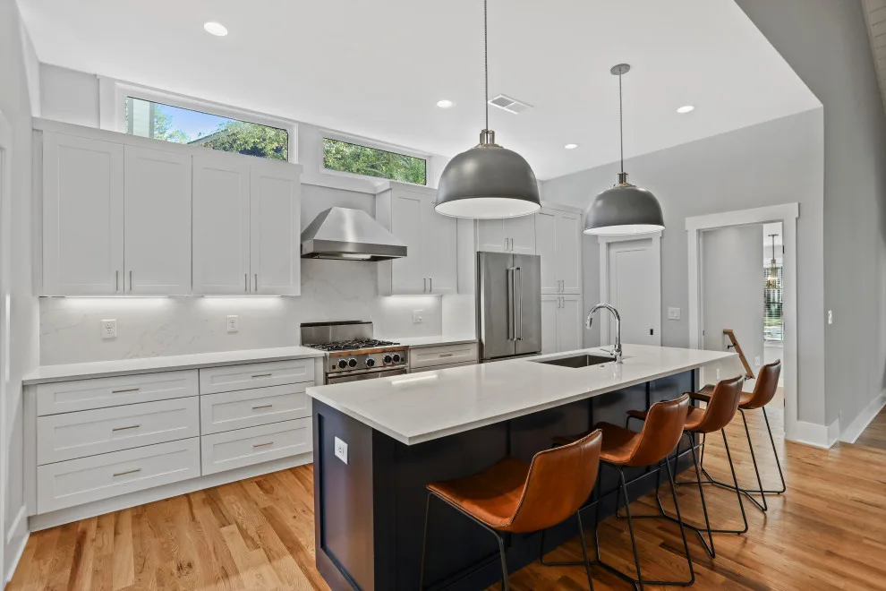 Kensington Road Mid-Century Modern by Level Craft Construction - Photo 4
