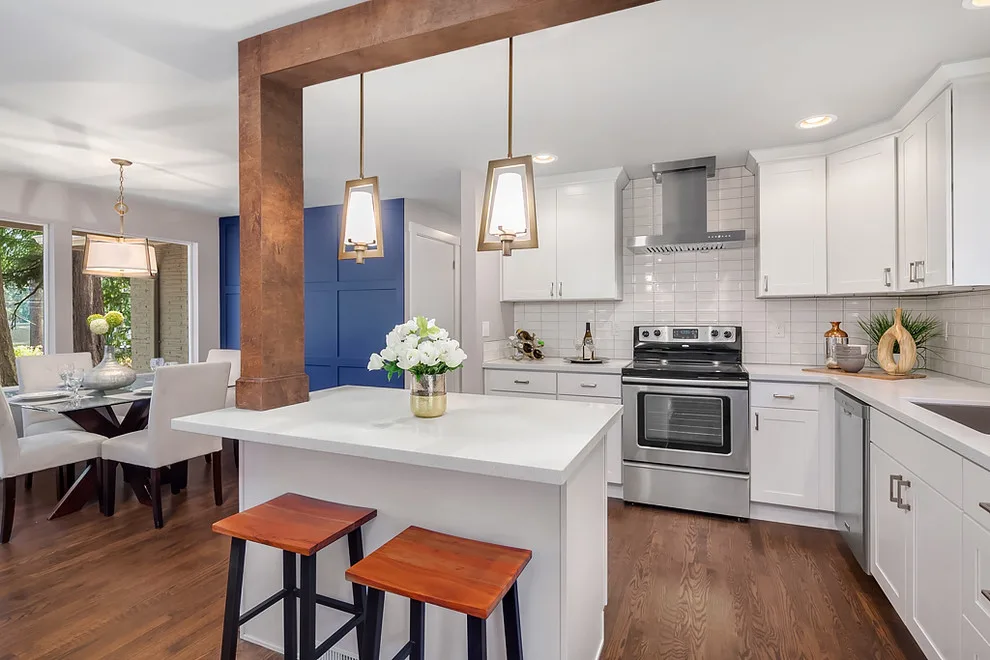 Mid-Century Style by Blue Water Design Build - Photo 4