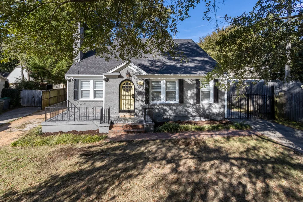 Midtown Complete Home Renovation by HillCo Construction & Interior Transformations - Photo 4