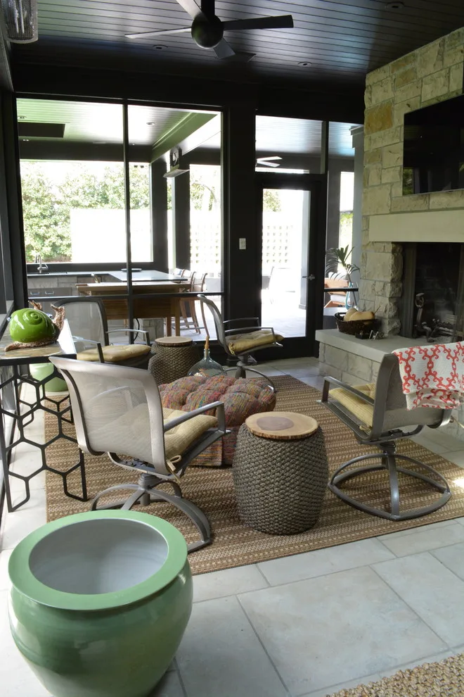 Midtown Luxury Outdoors by Renovation And Construction Services - Photo 9