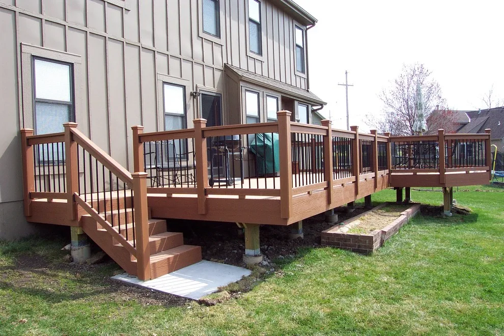Miller - Evergrain composite decking in Kansas City by All Weather Decks - Photo 11
