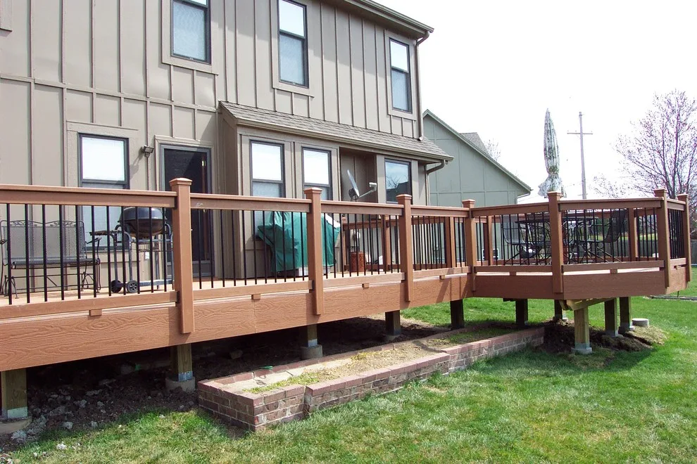 Miller - Evergrain composite decking in Kansas City by All Weather Decks - Photo 7