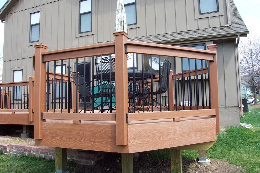 Miller - Evergrain composite decking in Kansas City by All Weather Decks - Photo 9