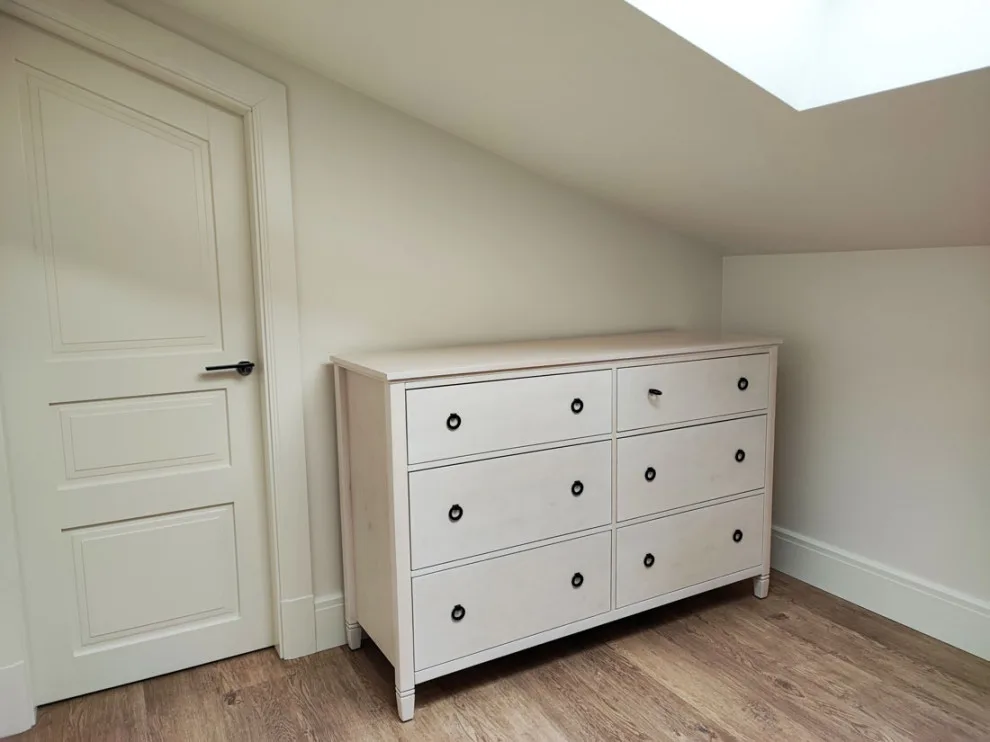 Interior Minimalism by IDL Construction - Photo 12