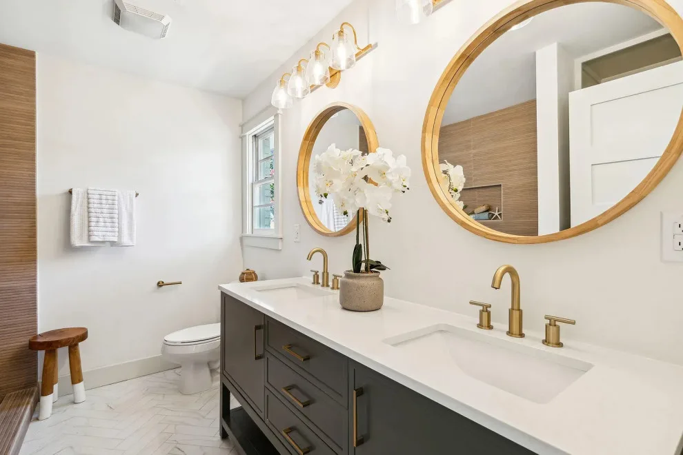 Contemporary Minimalist Renovation by Southern Harbor Construction LLC - Photo 12