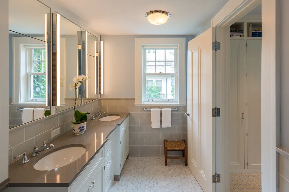Georgian Minneapolis by Lind Nelson Construction Inc. - Photo 8