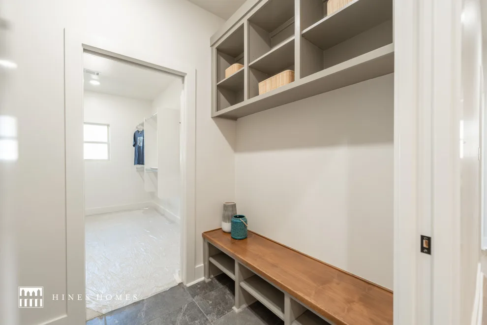 Contemporary Matterhorn by Hines Homes, LLC - Photo 18