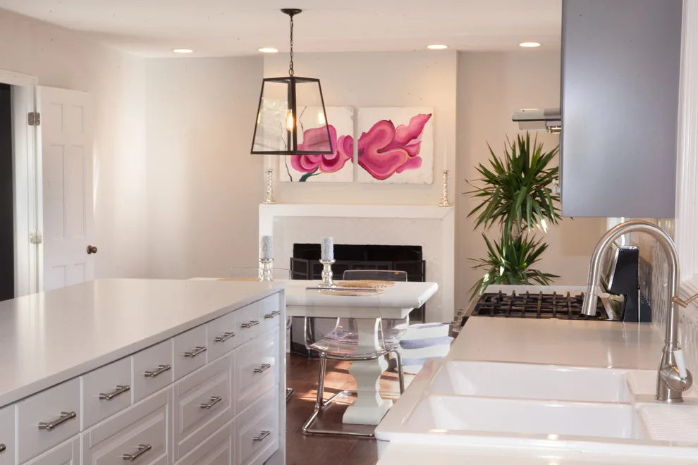 Contemporary Aboite by Miracle Contracting Inc. - Photo 8