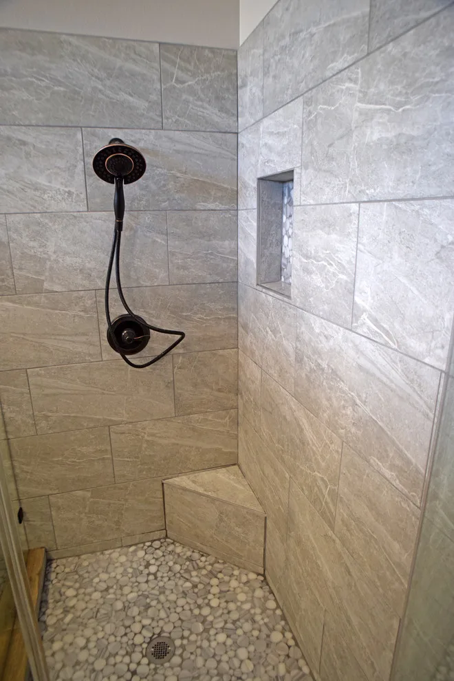 Contemporary Bath and Primary Suite by AFR Construction - Photo 10