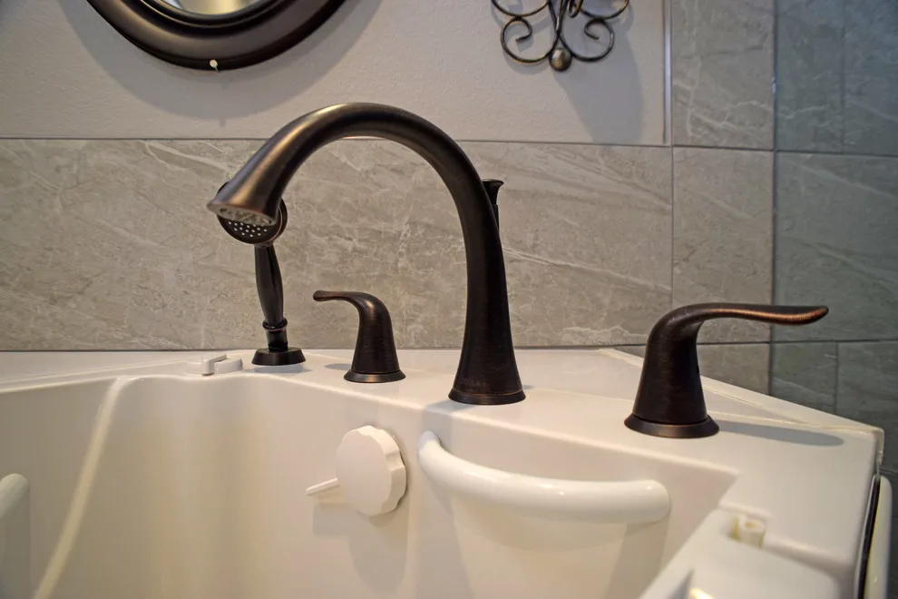 Contemporary Bath and Primary Suite by AFR Construction - Photo 4