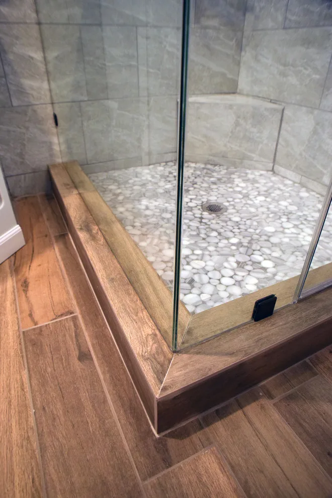 Contemporary Bath and Primary Suite by AFR Construction - Photo 17