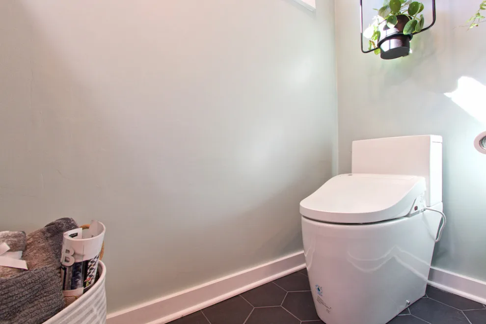 Contemporary Restroom by Blue Ridge Design Build - Photo 20