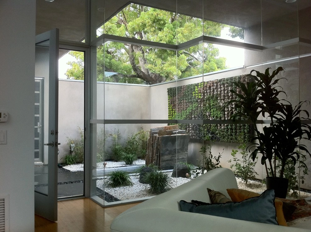 Del Mar Atria by Carson Douglas Landscape Architecture - Photo 4