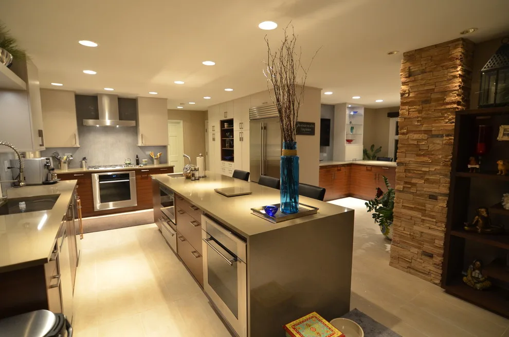 Contemporary Elegant Kitchen in Wheaton, IL by Adam Hartig by Adam Hartig - Photo 4