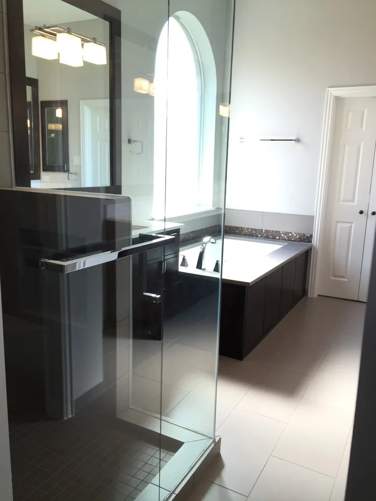 The Contemporary Bath Suite at Fairways by Servigon Construction Group - Photo 3