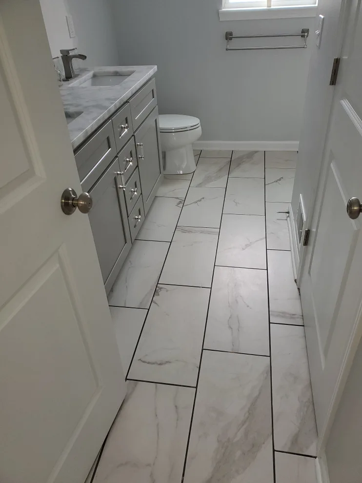 Contemporary Tailored Bathrooms by Lavish Builders - Photo 10