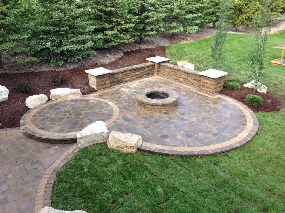 Maple Grove Patio by Groundwrx Enterprises Inc. - Photo 3