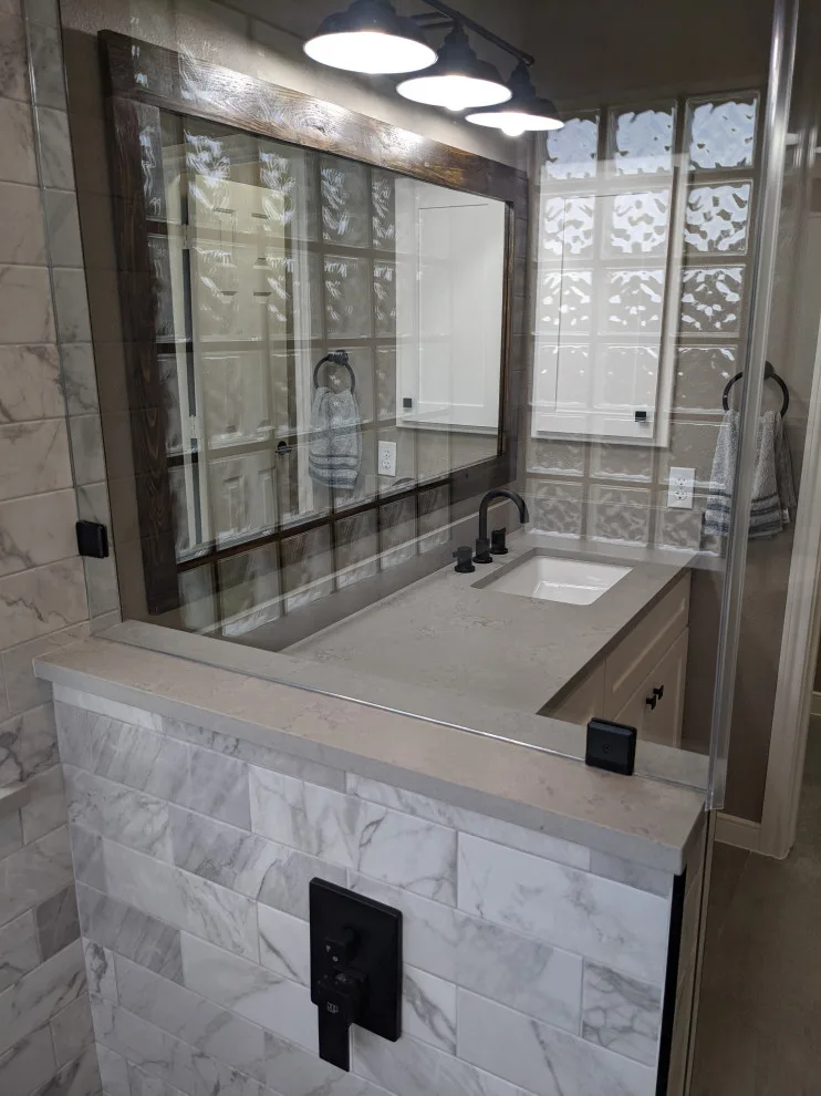Contemporary farmhouse restroom by Prime & Precision - Photo 14