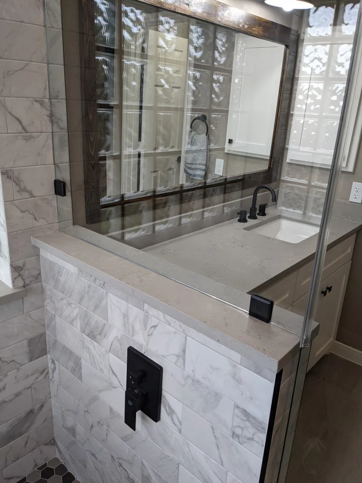 Contemporary farmhouse restroom by Prime & Precision - Photo 15