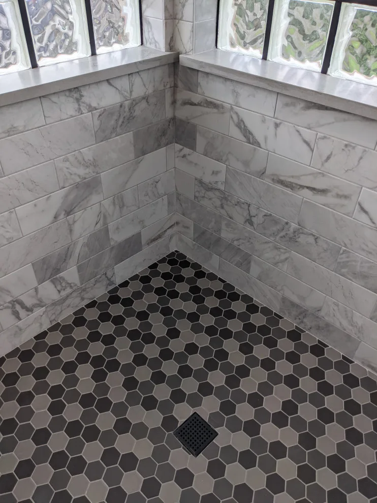 Contemporary farmhouse restroom by Prime & Precision - Photo 2