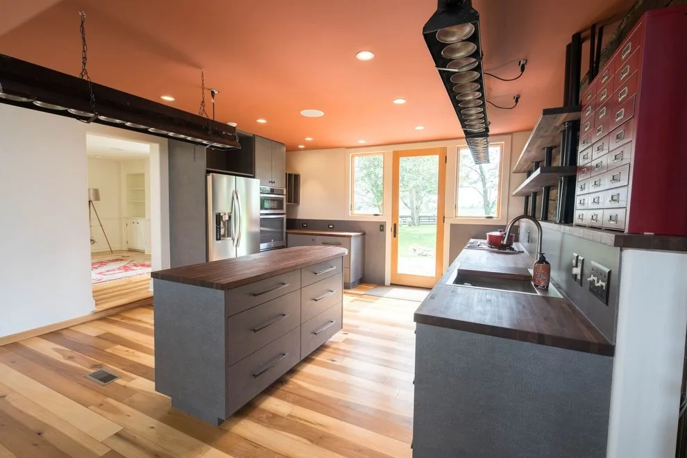Contemporary Farmhouse by Showplace Co LLC - Photo 3