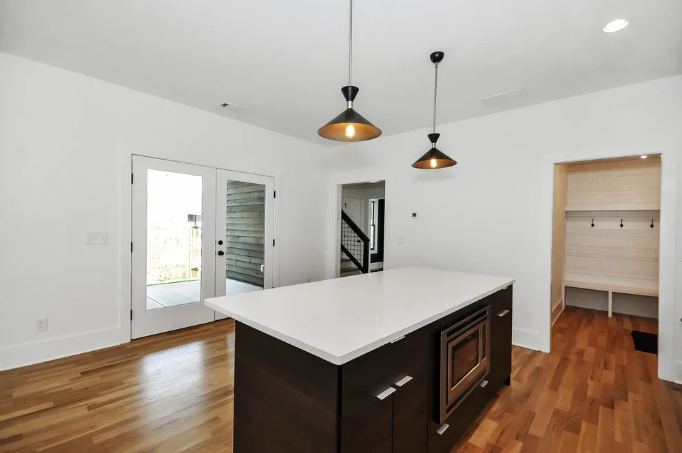 Contemporary Farmhouse in Scottdale by Level Craft Construction - Photo 16