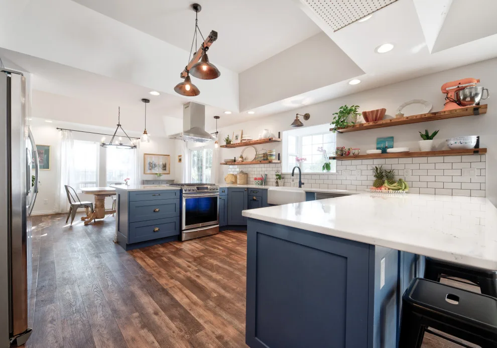 Contemporary Rustic Kitchen by Ealy Construction - Photo 6