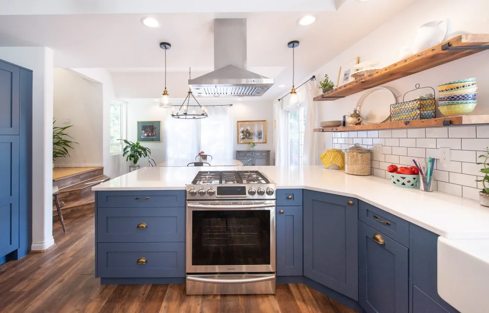 Contemporary Rustic Kitchen by Ealy Construction - Photo 12