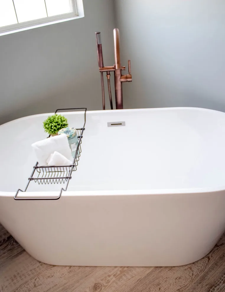 Contemporary Farmhouse Primary Bathroom by Bryan Casey Construction LLC - Photo 8
