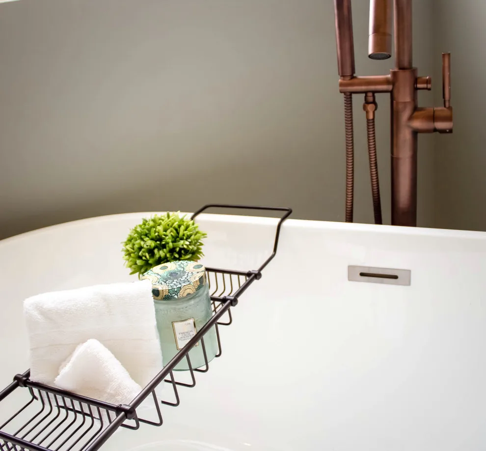 Contemporary Farmhouse Primary Bathroom by Bryan Casey Construction LLC - Photo 14