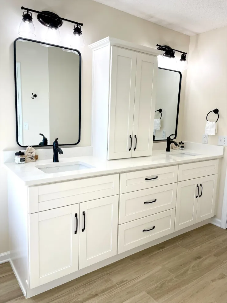 Contemporary Farmhouse Bathroom Renovation by TG Construction & Design, Inc. - Photo 4