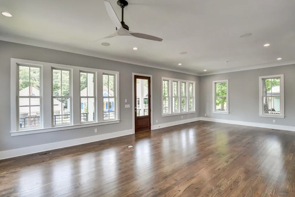 Contemporary Farmhouse on Manigault by Level Craft Construction - Photo 28
