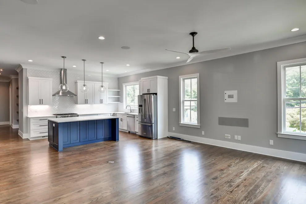 Contemporary Farmhouse on Manigault by Level Craft Construction - Photo 37