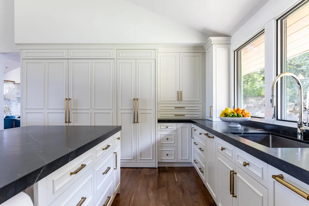Contemporary Elegance by DFS Construction Inc. - Photo 23