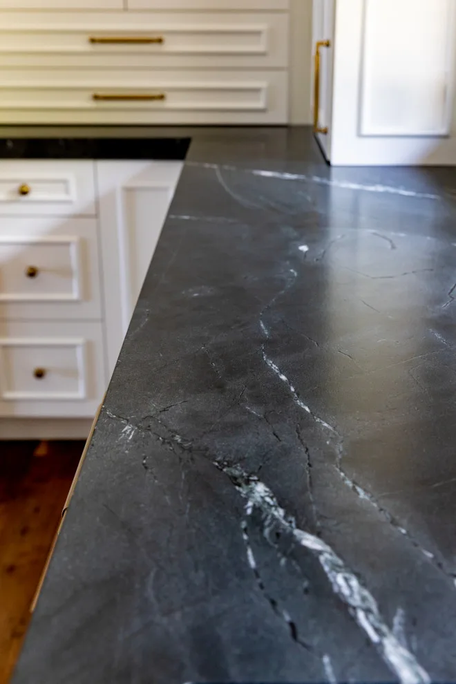 Contemporary Elegance by DFS Construction Inc. - Photo 29