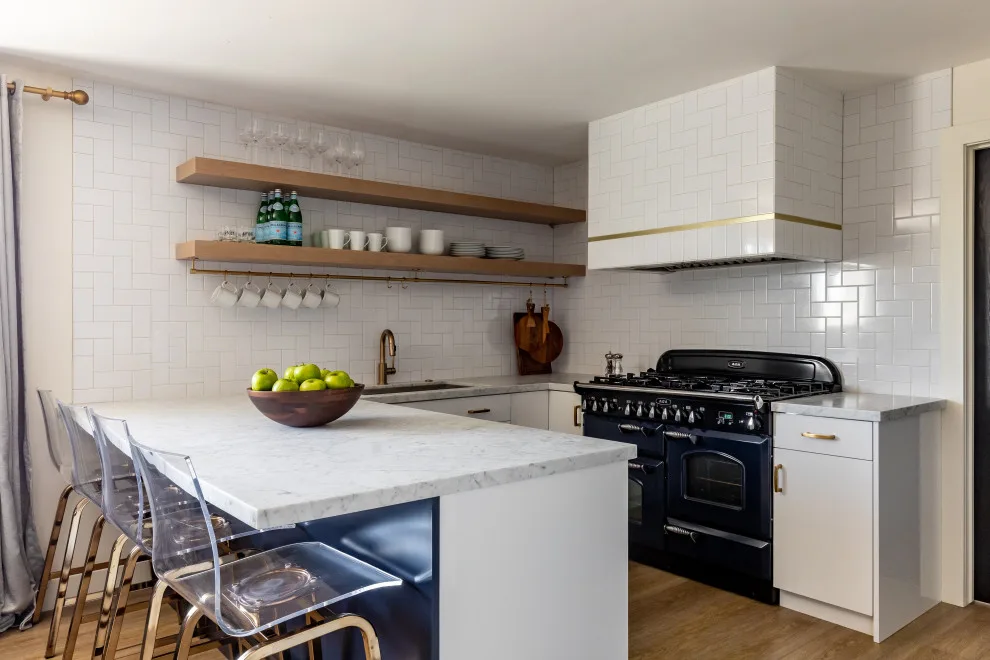 Contemporary Elegance by DFS Construction Inc. - Photo 10