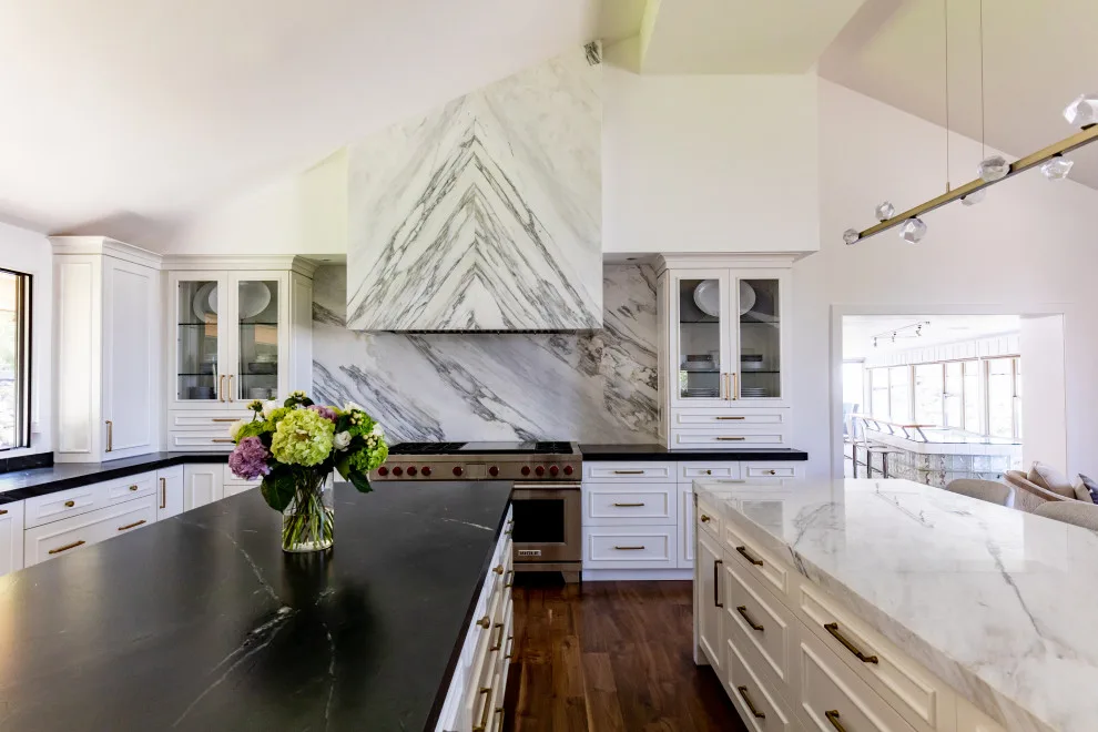 Contemporary Elegance by DFS Construction Inc. - Photo 101