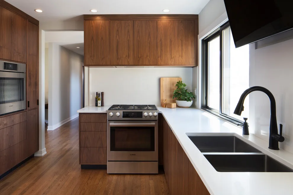 Contemporary Glendale Kitchen by LaBonte Construction - Photo 2