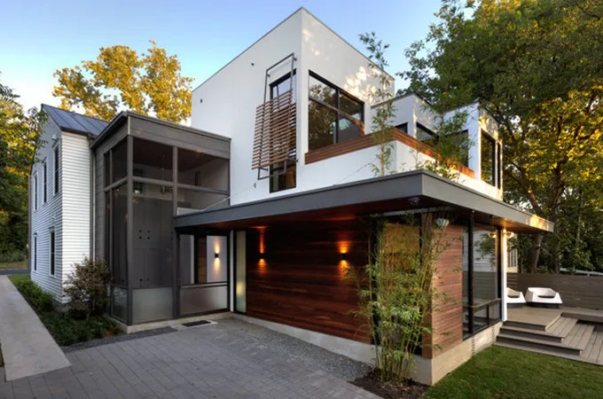 Contemporary Oakcliff Residence by Servigon Construction Group - Photo 4